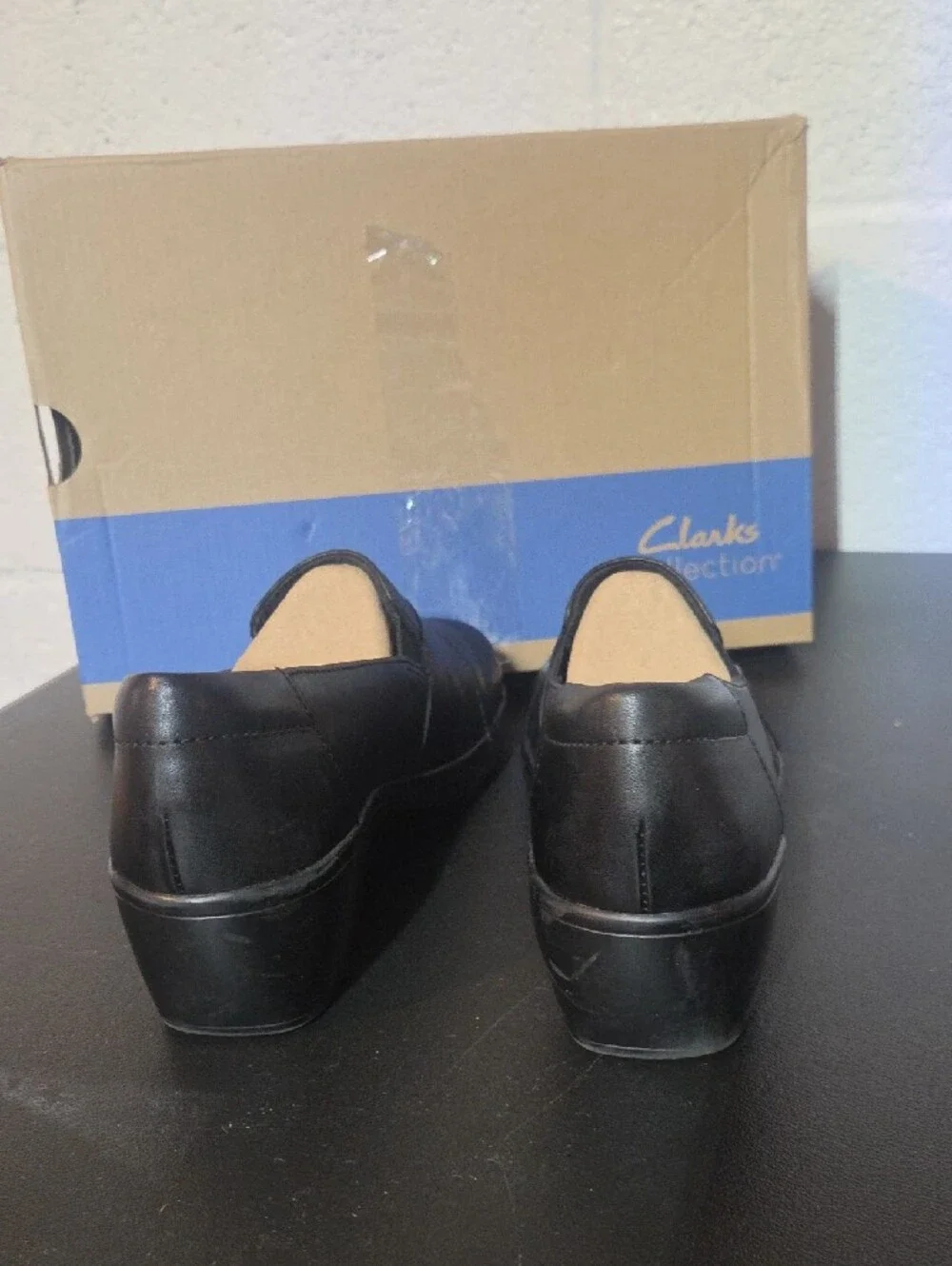 Clarks smooth black